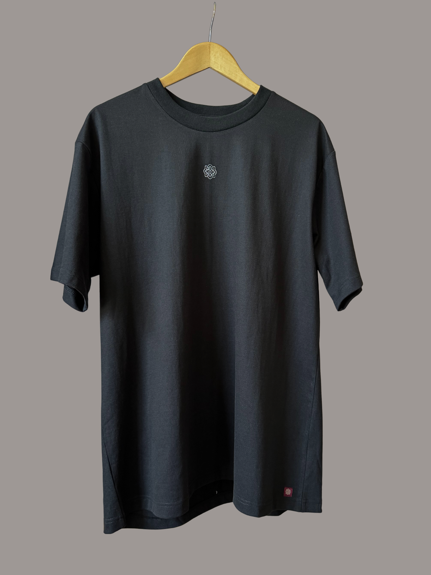 Mens Sana'a Tee